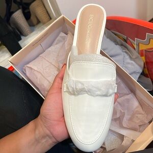 Bcbg white mule gold hardware
